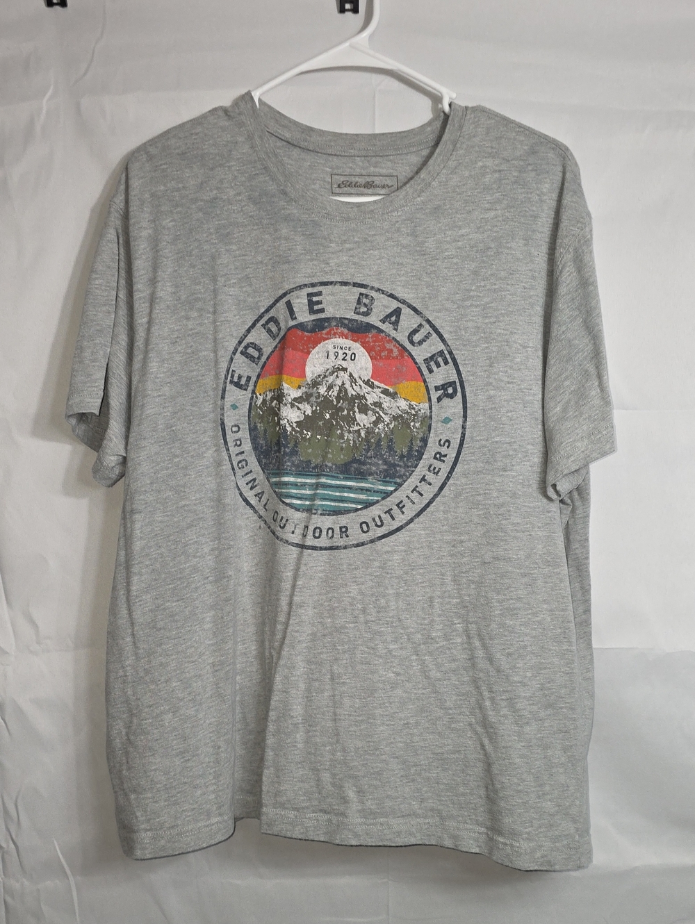 Eddie Bauer Grey Short-Sleeve Tee w/ Mountain Graphic Mens XL (M208)